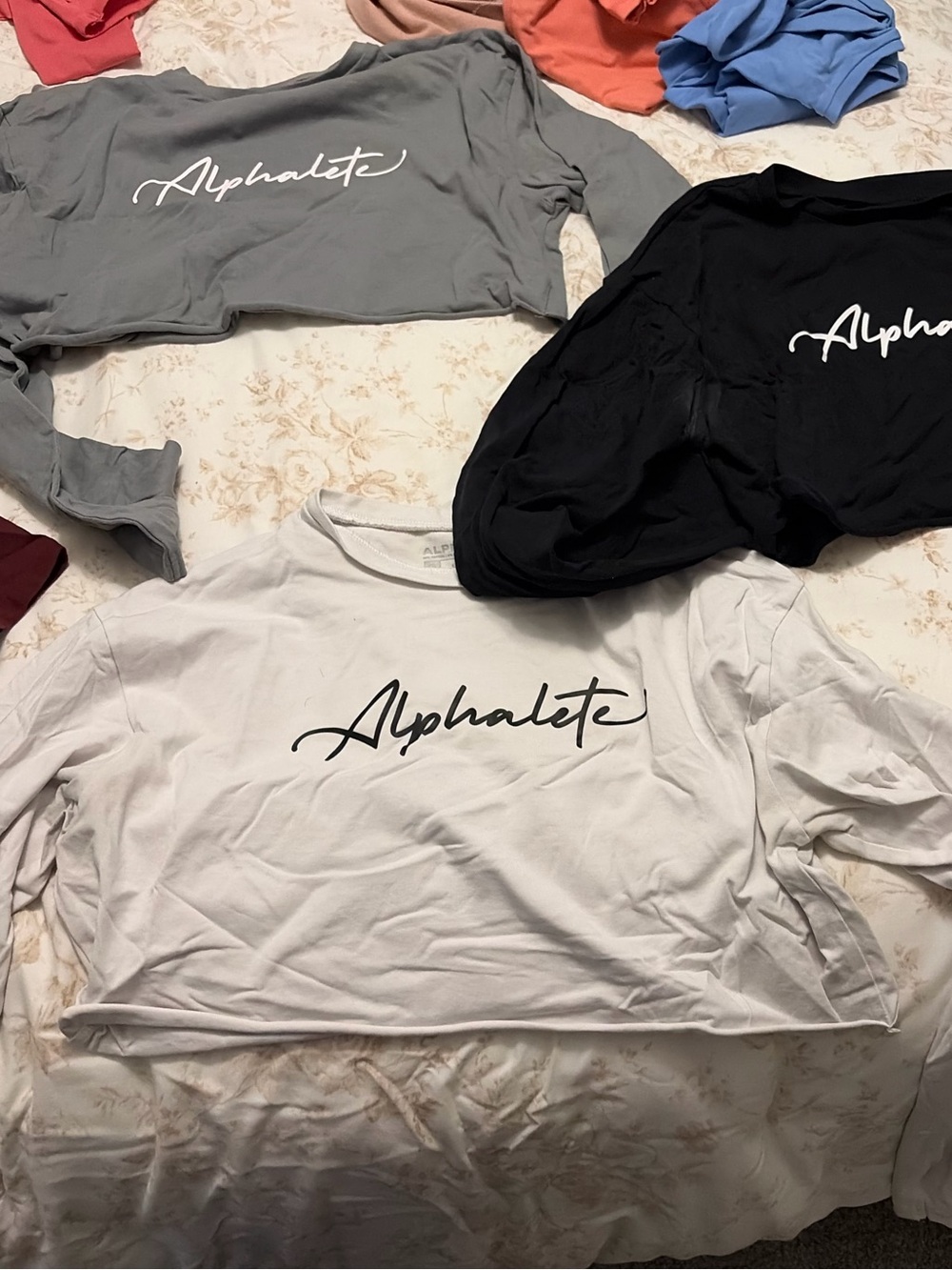 Alphalete Long Sleeve Logo Tee — White, Gray, Black